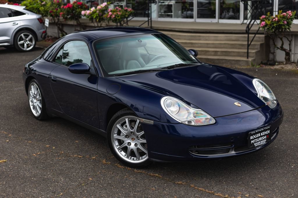 Used 2001 Porsche 911 Carrera 4 AWD/4WD video 2