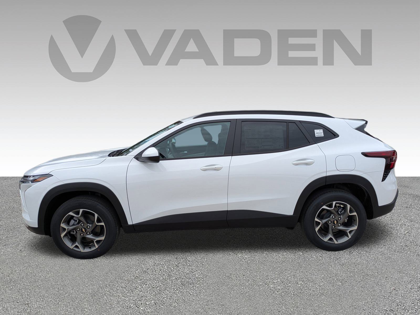 New 2026 Chevrolet Trax LT w/ Driver Confidence Package image 27