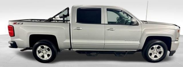 Used 2018 Chevrolet Silverado 1500 LT w/ All Star Edition image 10