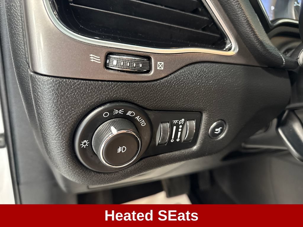 Used 2020 Jeep Cherokee Limited FWD image 9