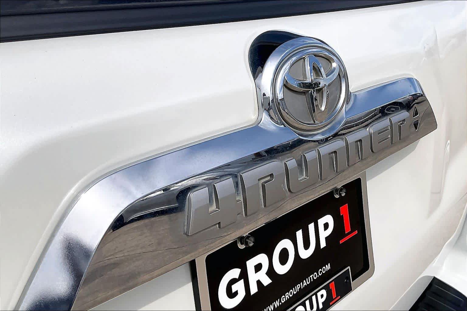 Used 2018 Toyota 4Runner Limited AWD/4WD image 24