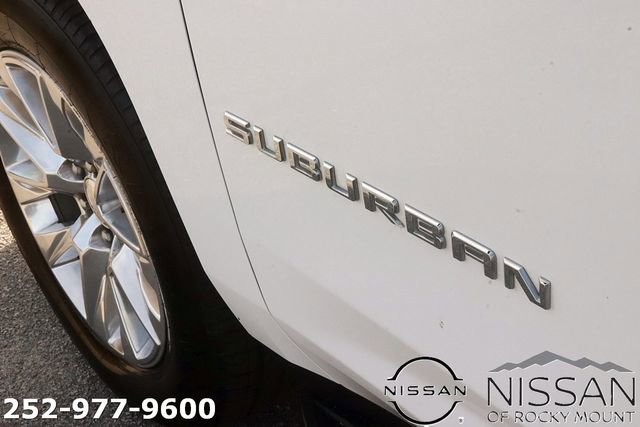 Used 2023 Chevrolet Suburban Premier image 10