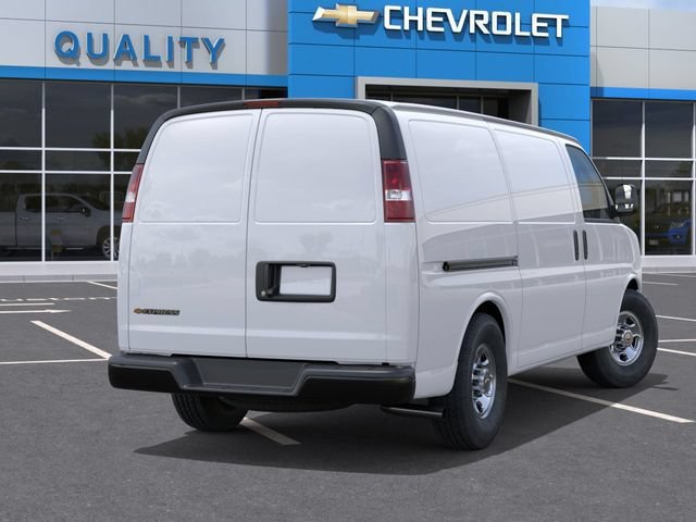 New 2026 Chevrolet Express 2500 w/ Driver Convenience Package RWD image 4