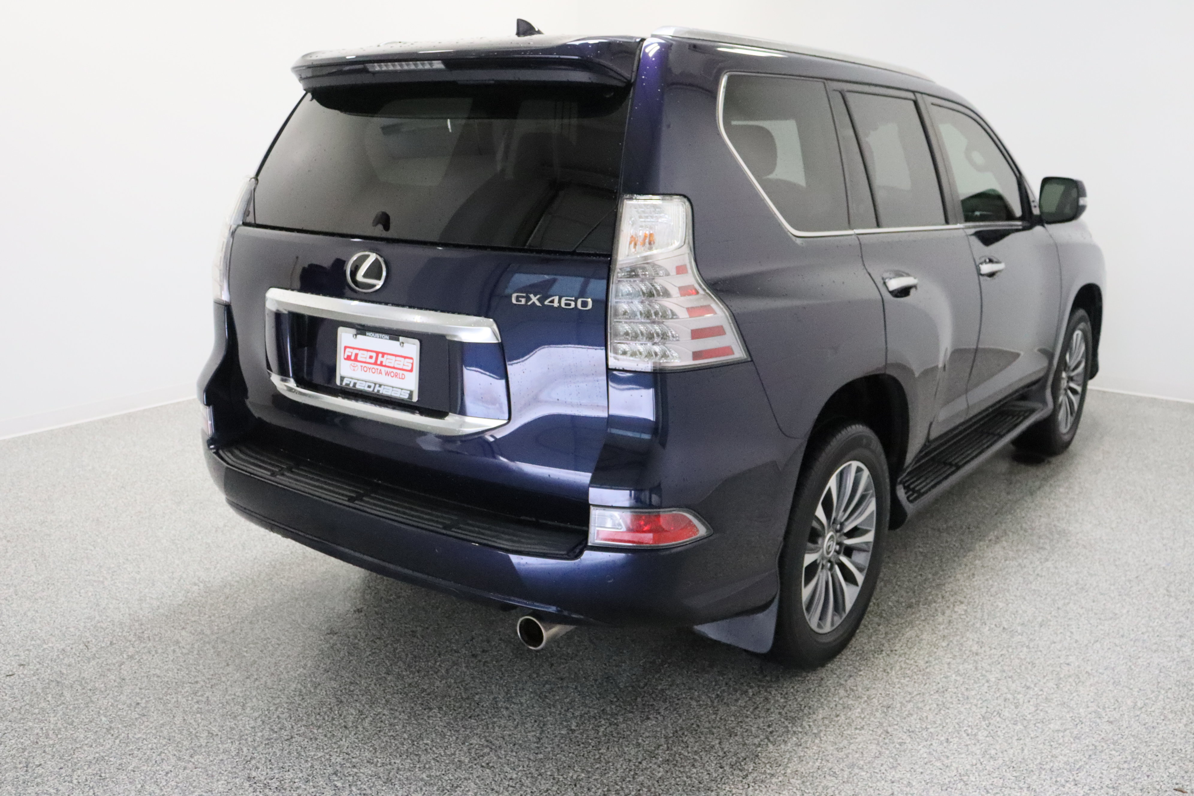 Used 2020 Lexus GX 460 Luxury w/ Accessory Package AWD/4WD image 7
