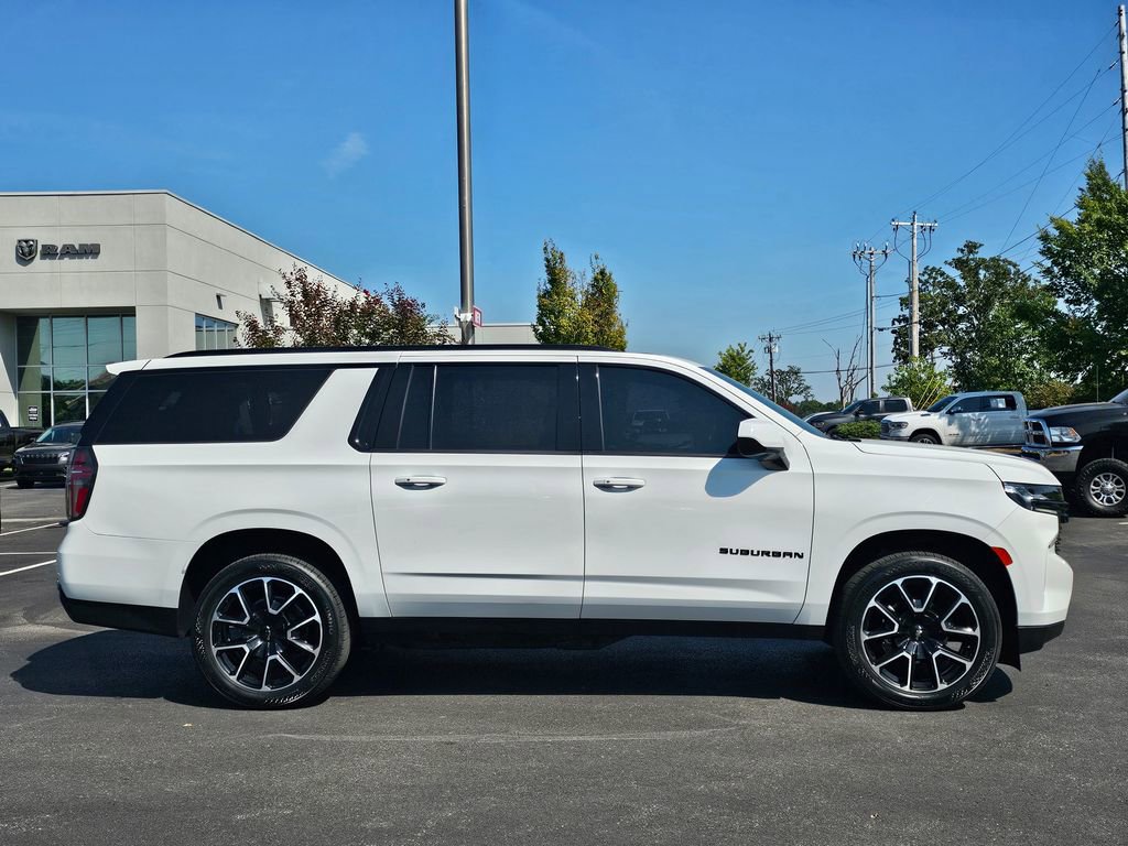 Used 2021 Chevrolet Suburban RST image 6