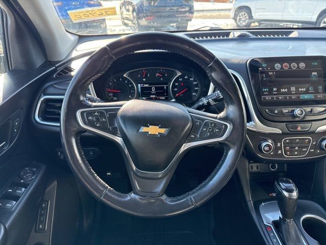 Used 2018 Chevrolet Equinox Premier image 3