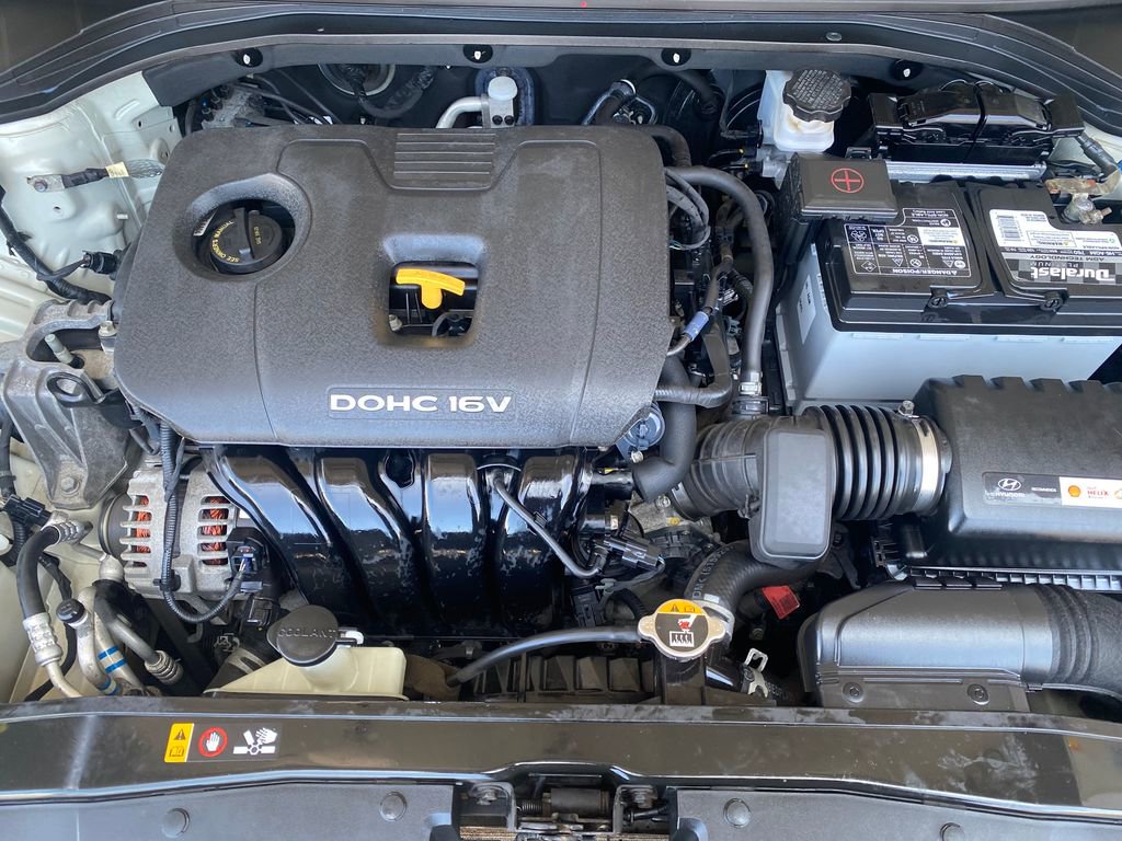 Used 2017 Hyundai Elantra SE FWD image 28