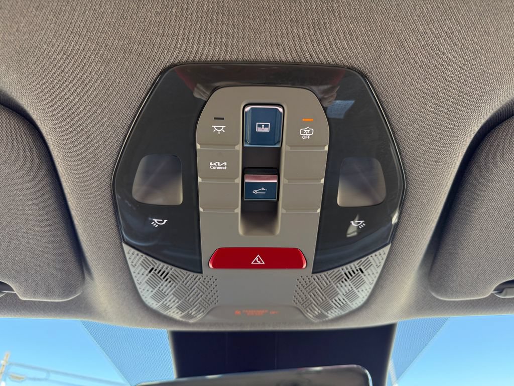 Certified 2024 Kia EV9 Wind AWD/4WD image 27