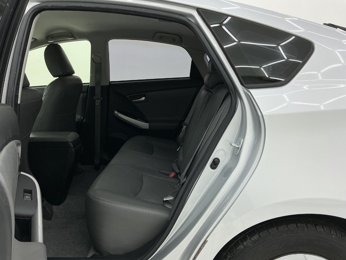 Used 2015 Toyota Prius Two FWD image 20