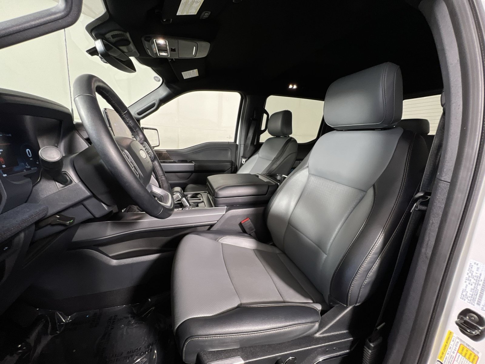 Used 2023 Ford F150 Lightning Lariat AWD/4WD image 13