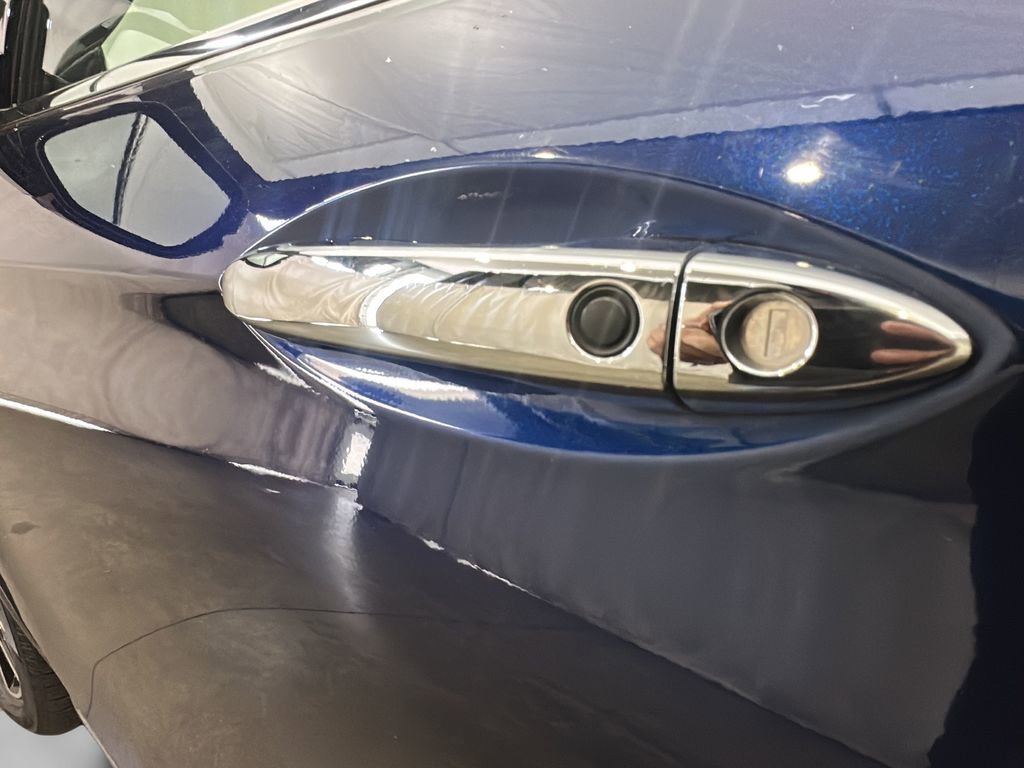 Certified 2022 Honda Pilot Touring image 6