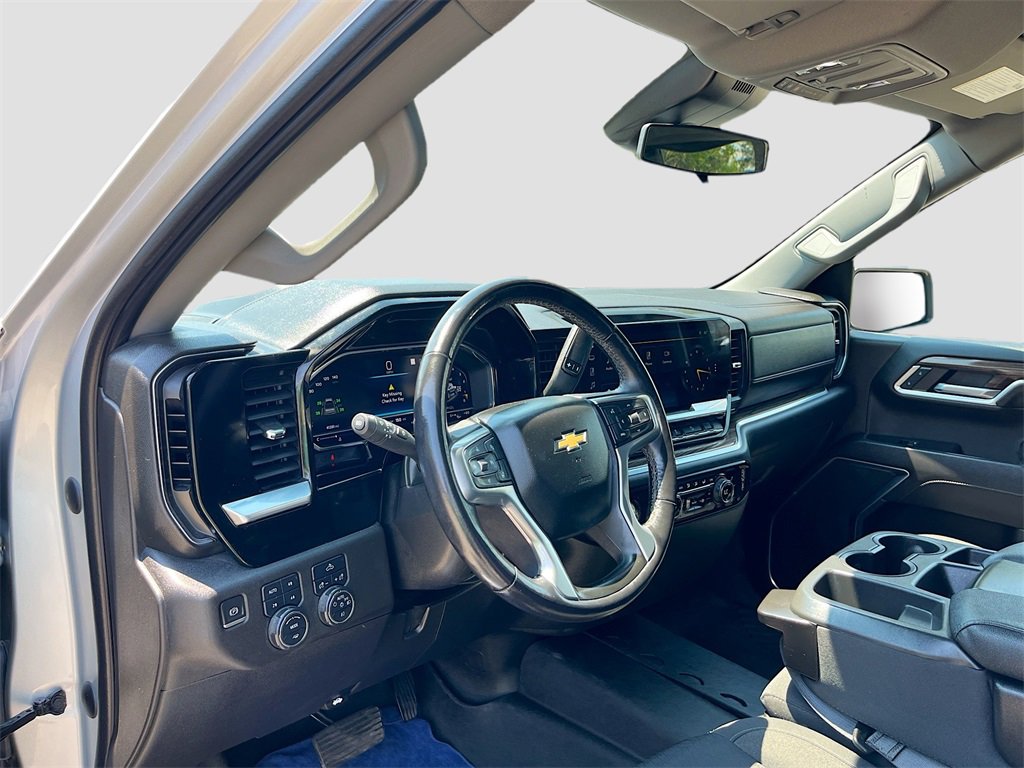 Used 2022 Chevrolet Silverado 1500 RST image 9