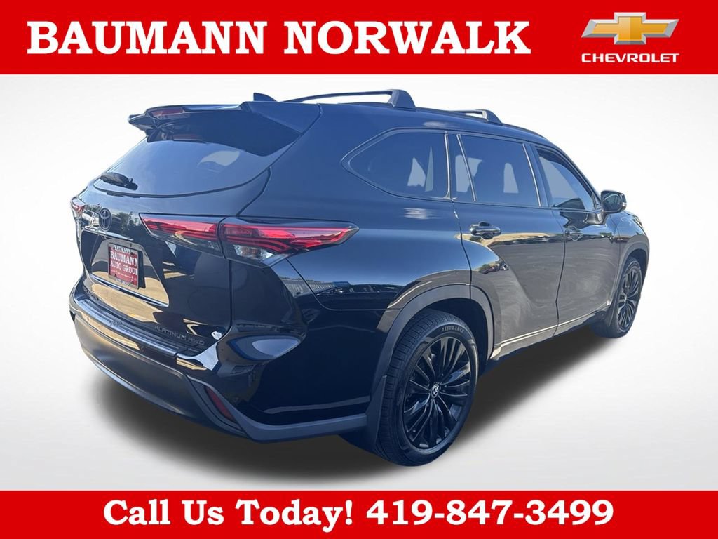 Used 2021 Toyota Highlander Platinum AWD/4WD image 5