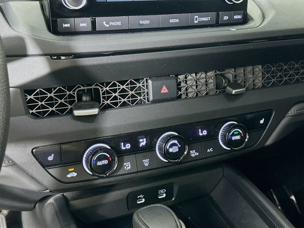 Used 2024 Honda Accord EX image 19