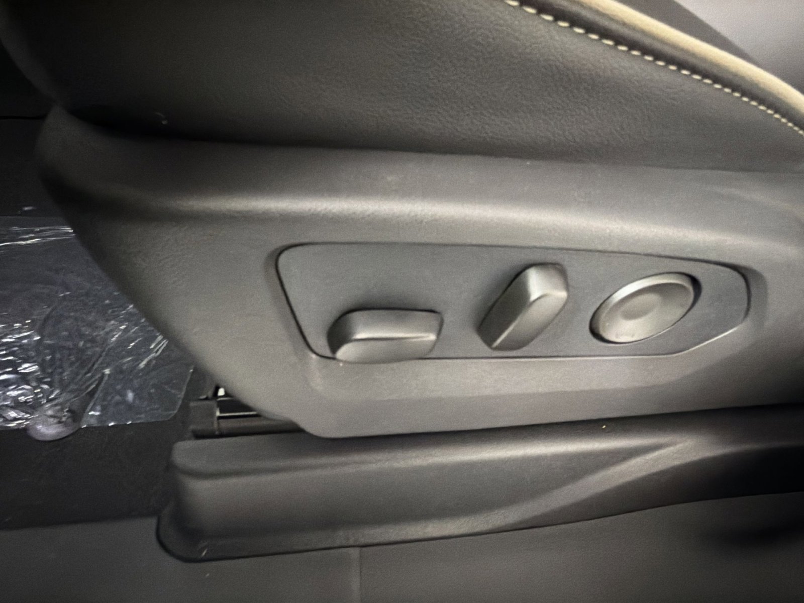 New 2026 Chevrolet Tahoe Premier image 14