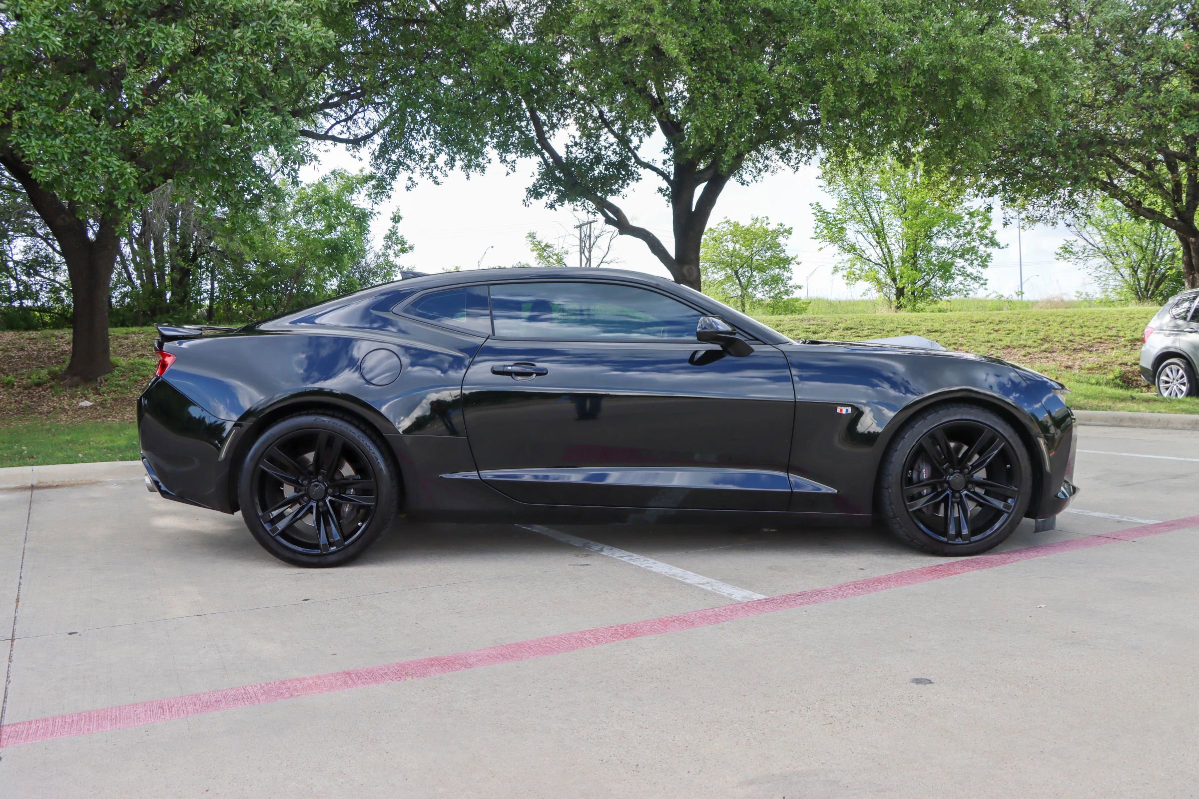Used 2018 Chevrolet Camaro SS image 8
