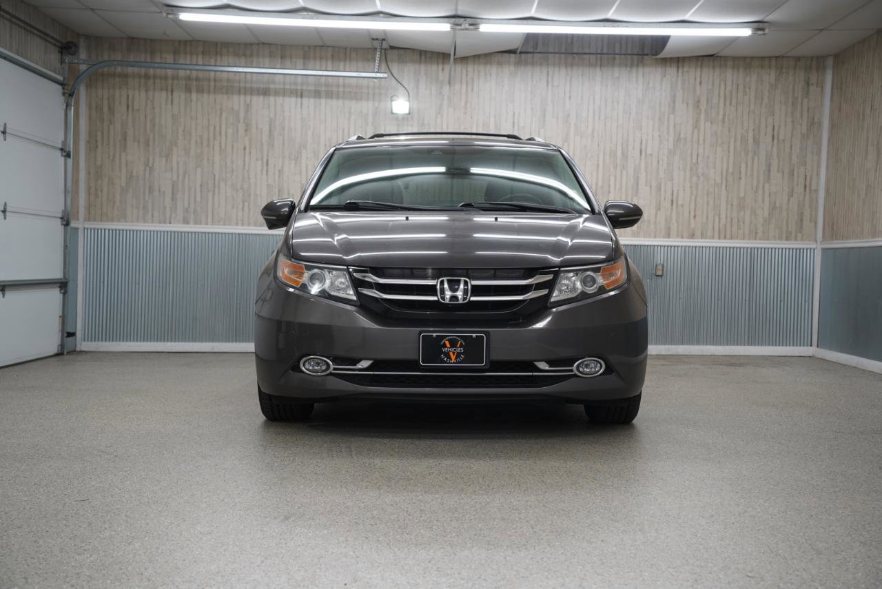 Used 2016 Honda Odyssey Touring image 2