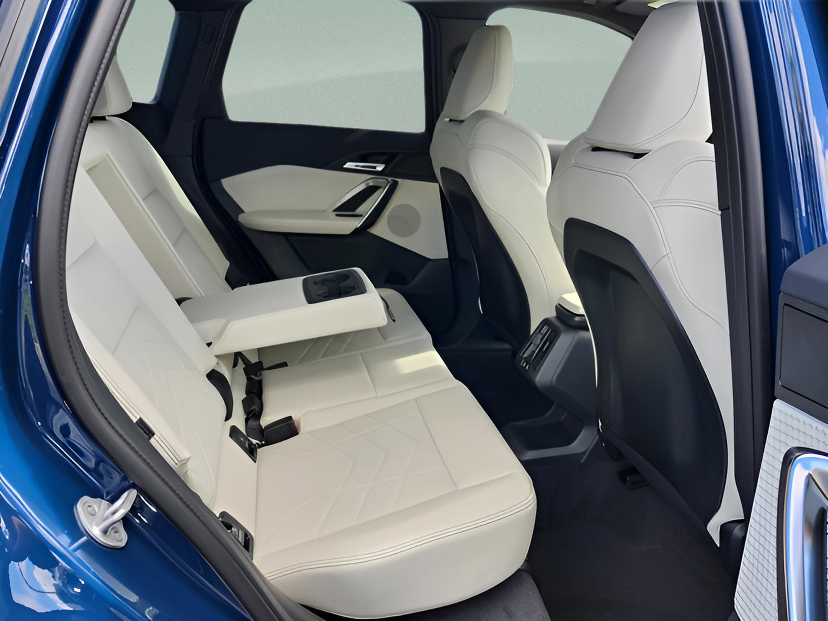 New 2026 BMW X1 xDrive28i w/ Technology Package AWD/4WD image 15