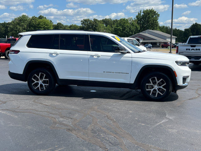 Used 2023 Jeep Grand Cherokee L Limited AWD/4WD image 54