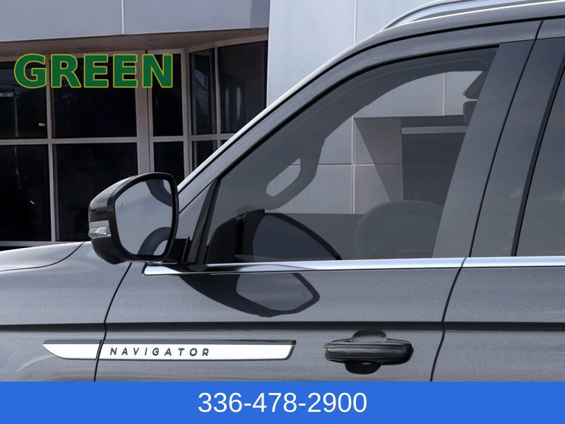 Used 2026 Lincoln Navigator L Reserve AWD/4WD image 20