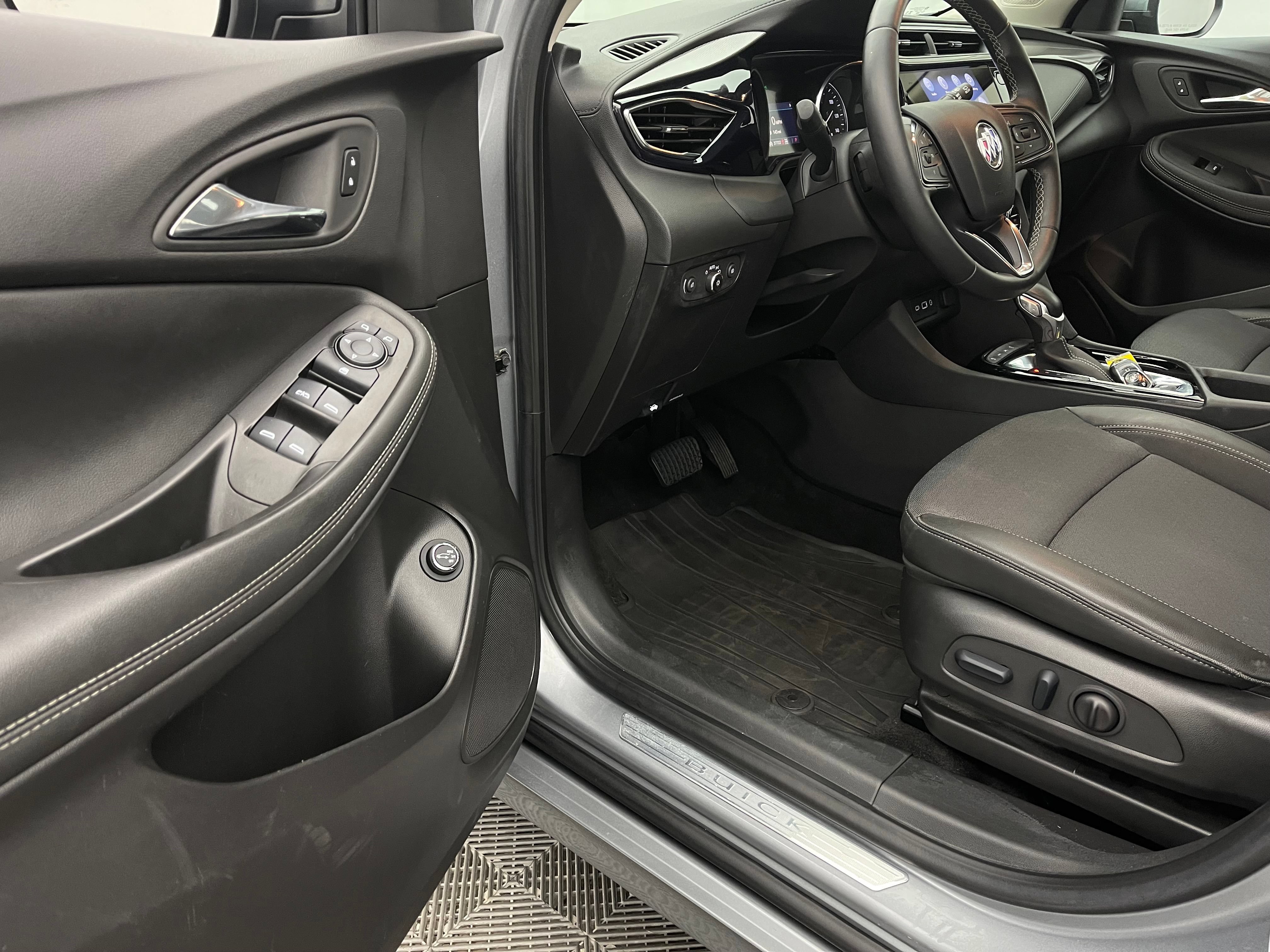 Used 2023 Buick Encore GX Select w/ Sport Touring Package AWD/4WD image 15