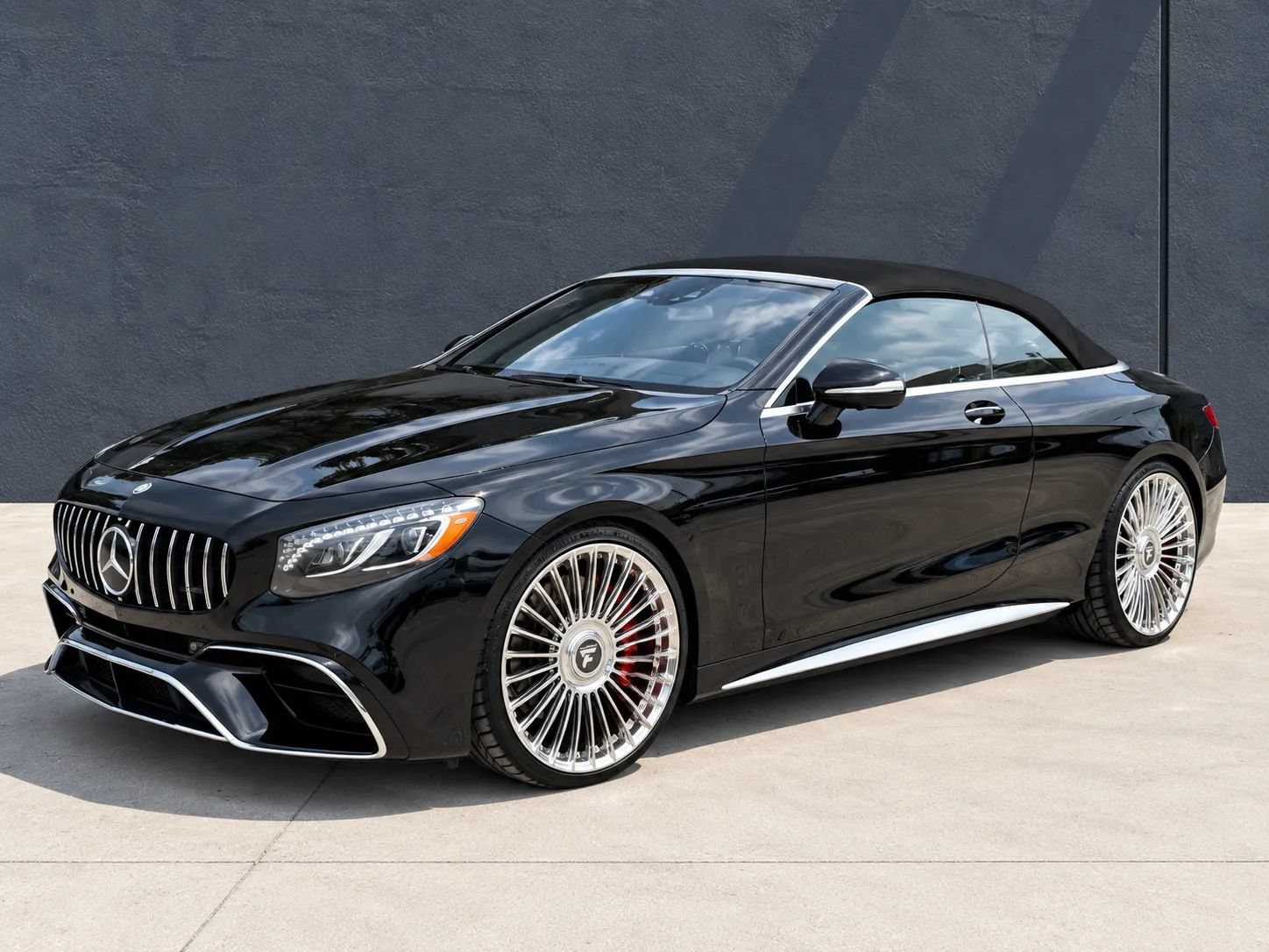 Used 2017 Mercedes-Benz S 63 AMG 4MATIC Cabriolet image 7