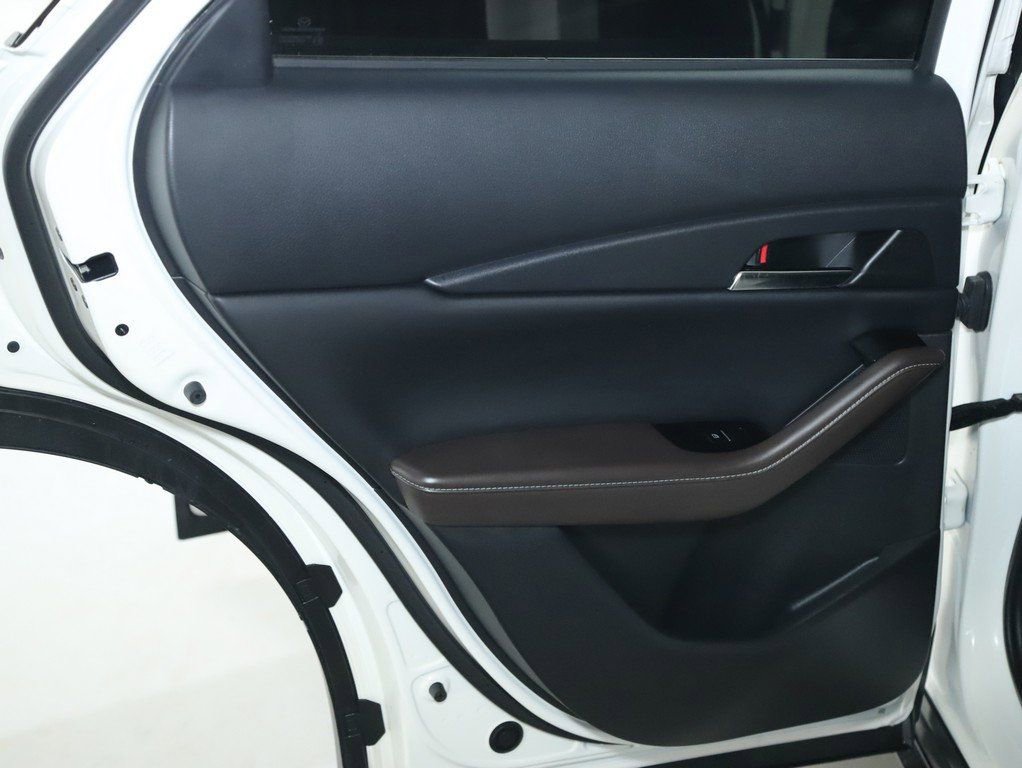 Certified 2025 MAZDA CX-30 2.5 Turbo w/ Premium Plus Pkg image 13