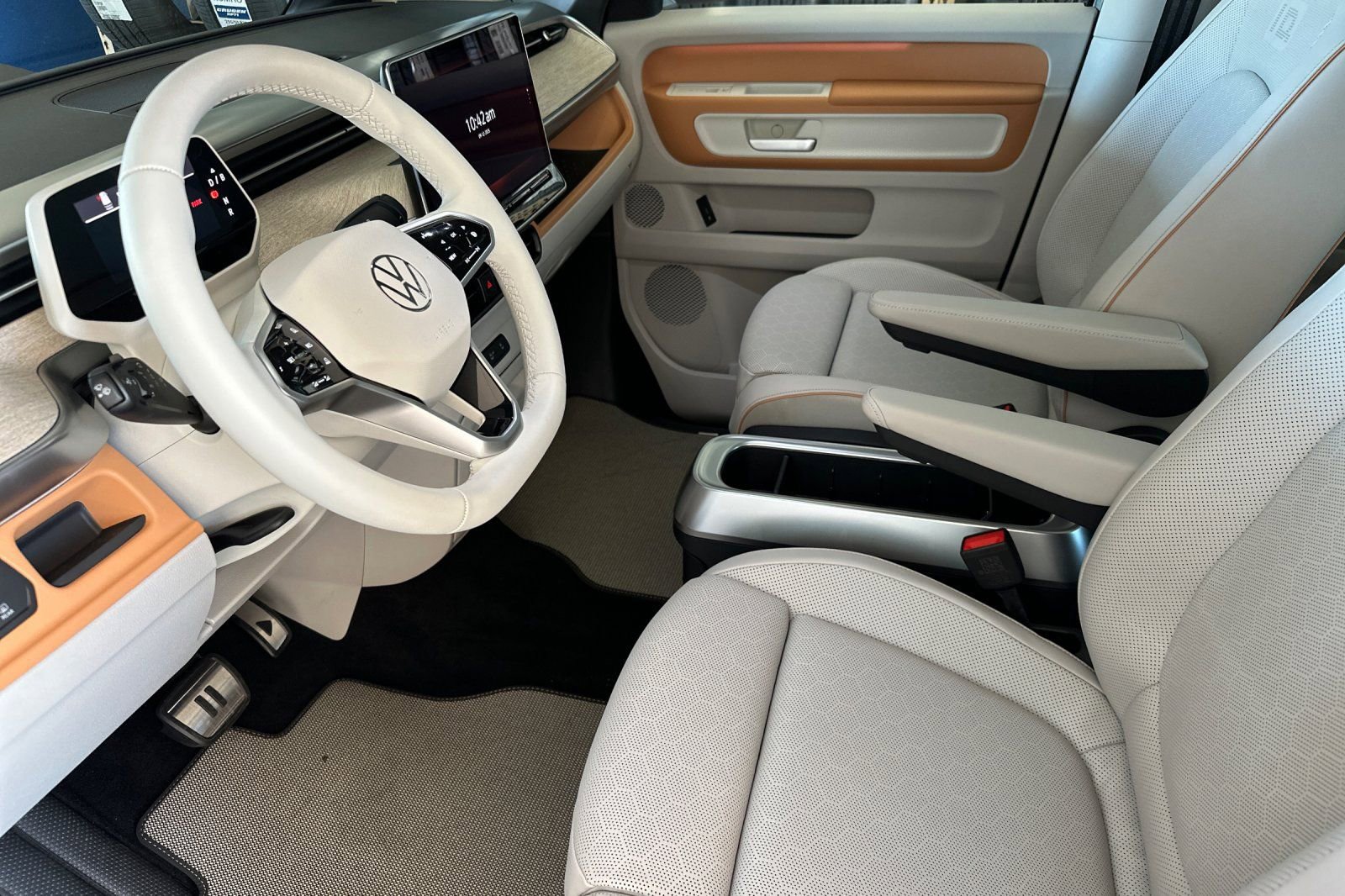 New 2025 Volkswagen ID. Buzz 1st Edition image 9