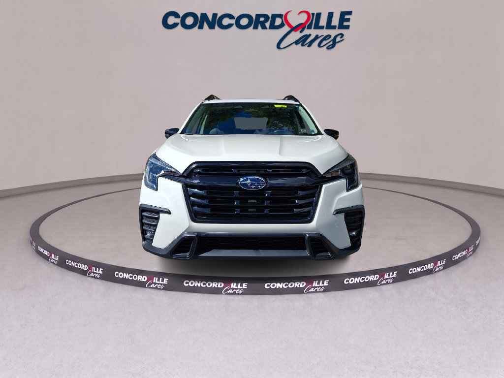 Used 2023 Subaru Ascent Onyx Edition AWD/4WD image 3