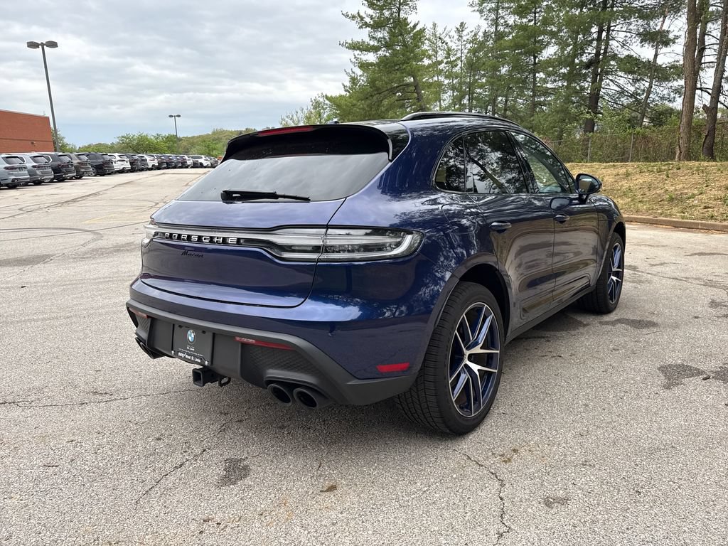 Used 2023 Porsche Macan AWD/4WD image 5