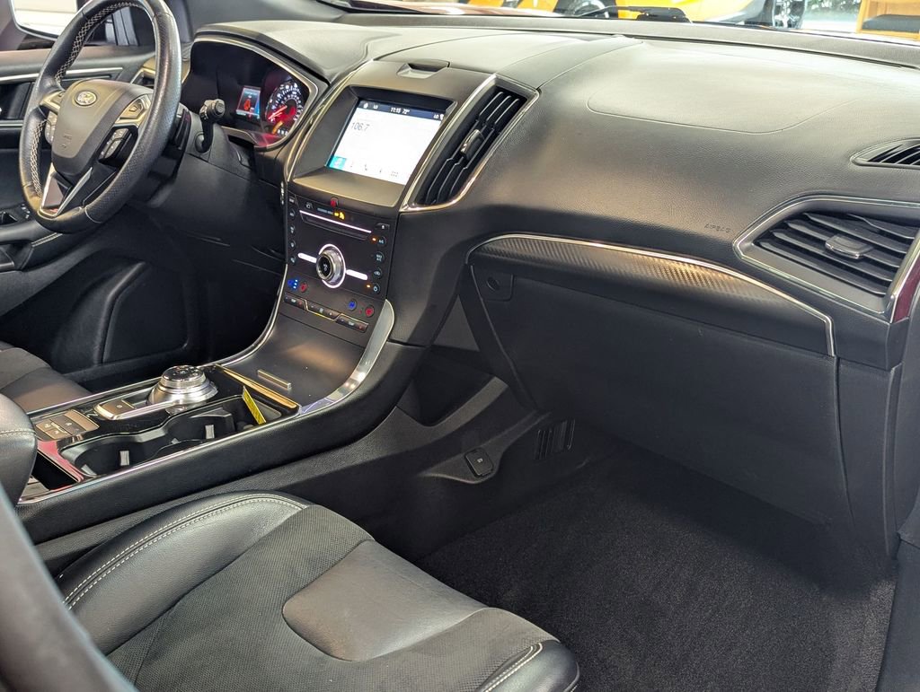 Used 2019 Ford Edge ST w/ Equipment Group 401A image 22