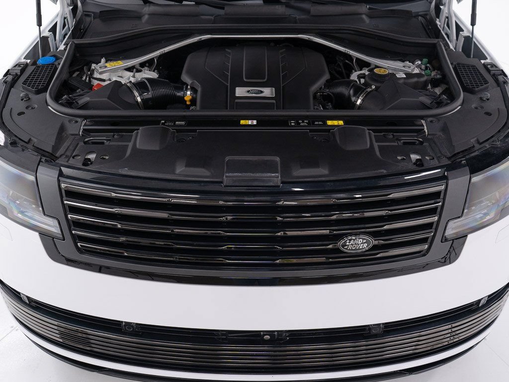 Used 2023 Land Rover Range Rover SV AWD/4WD image 55