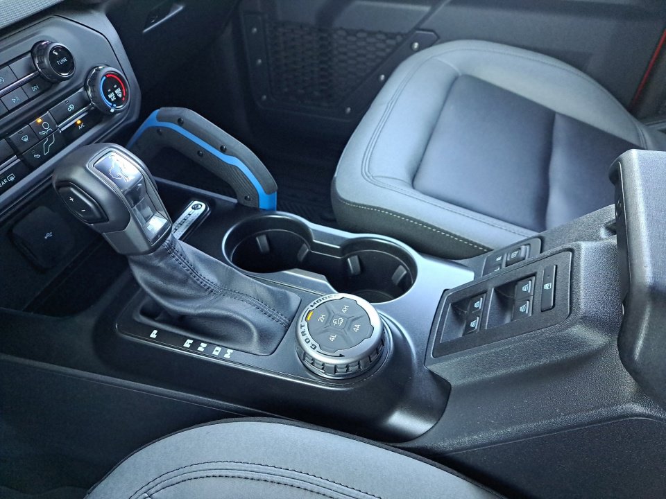 Used 2023 Ford Bronco Black Diamond image 29