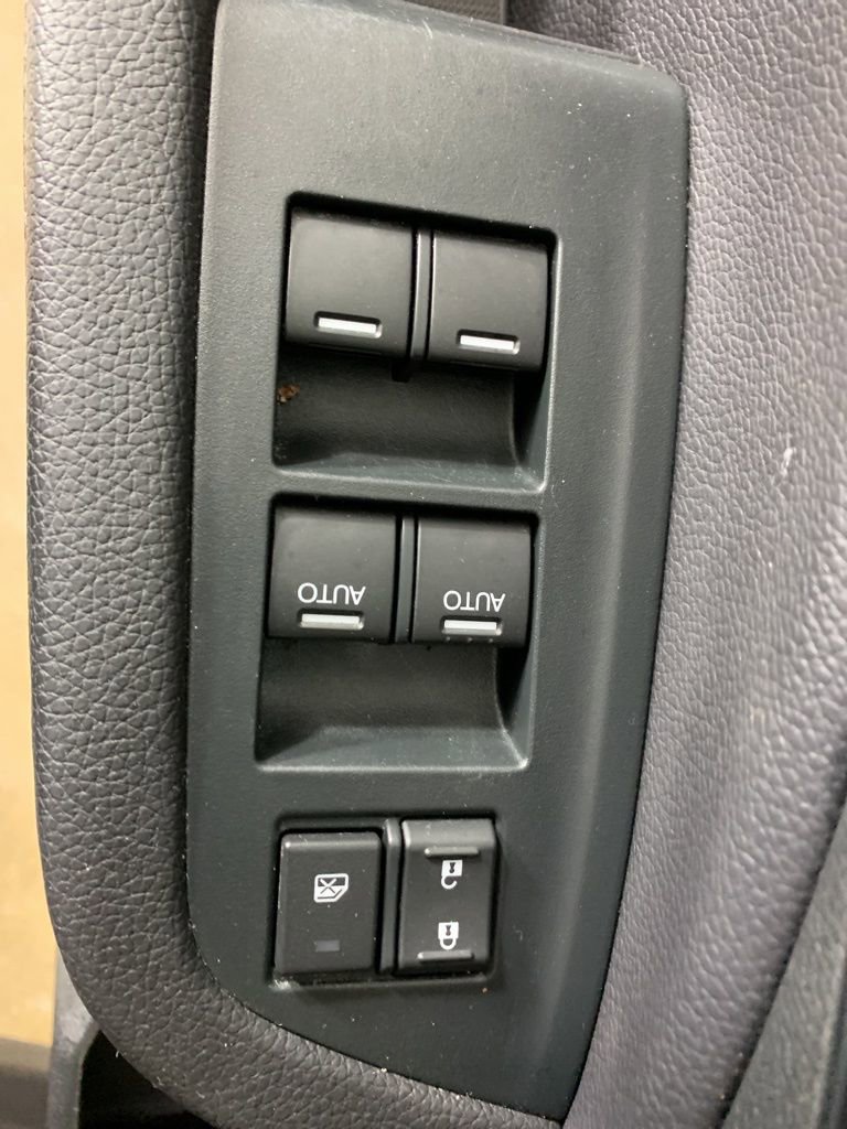 Used 2023 Honda Ridgeline Sport image 17