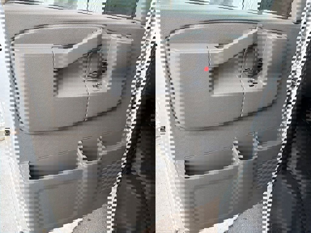 New 2025 Chevrolet Express 3500 w/ Power Convenience Package RWD image 26