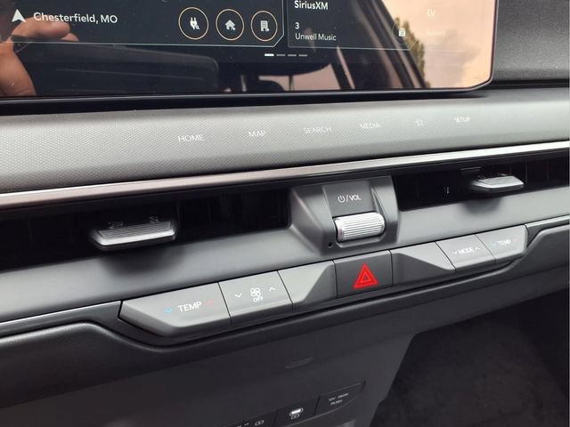 New 2026 Kia EV9 Wind AWD/4WD image 18