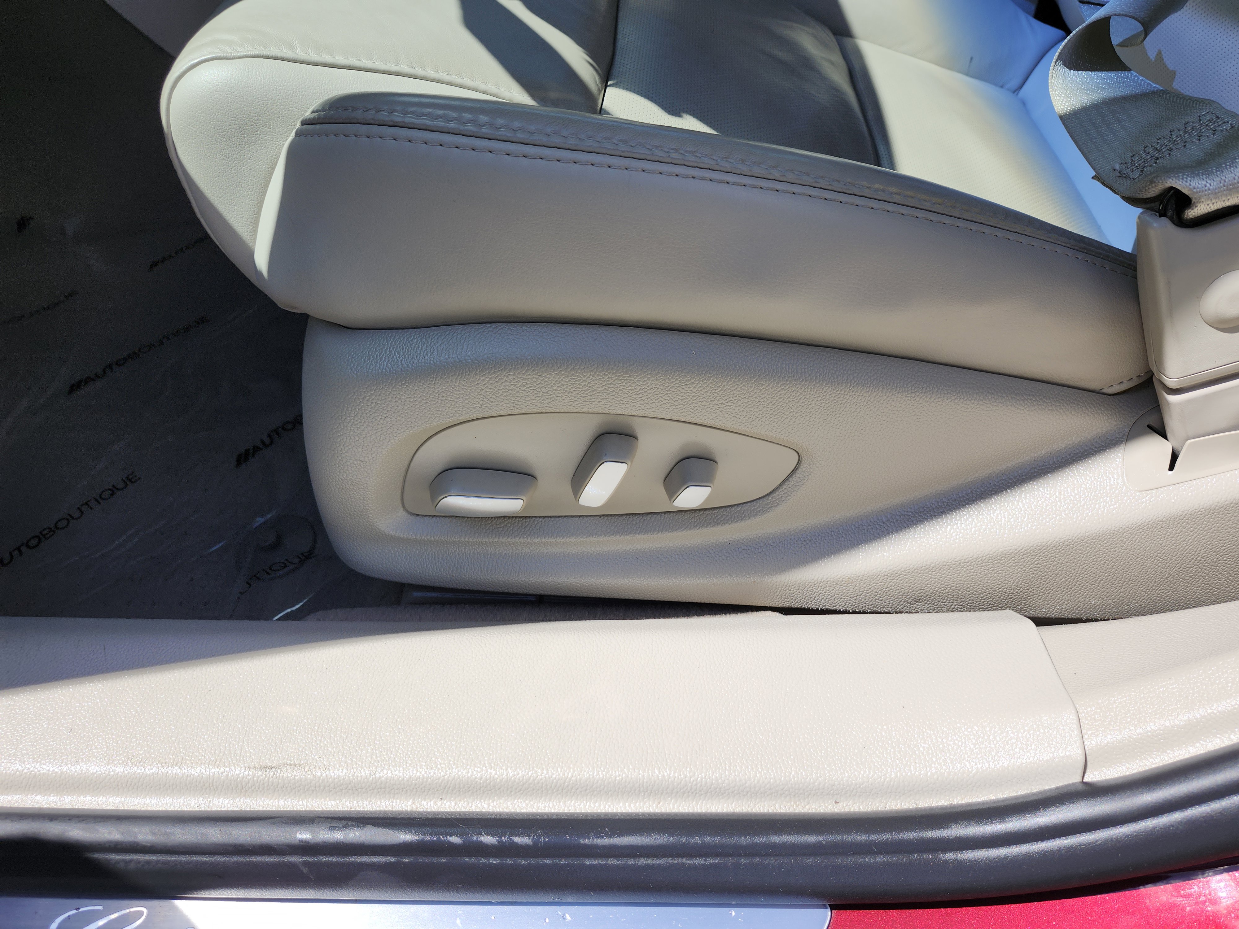 Used 2017 Cadillac XTS Luxury w/ Driver Awareness Package image 26