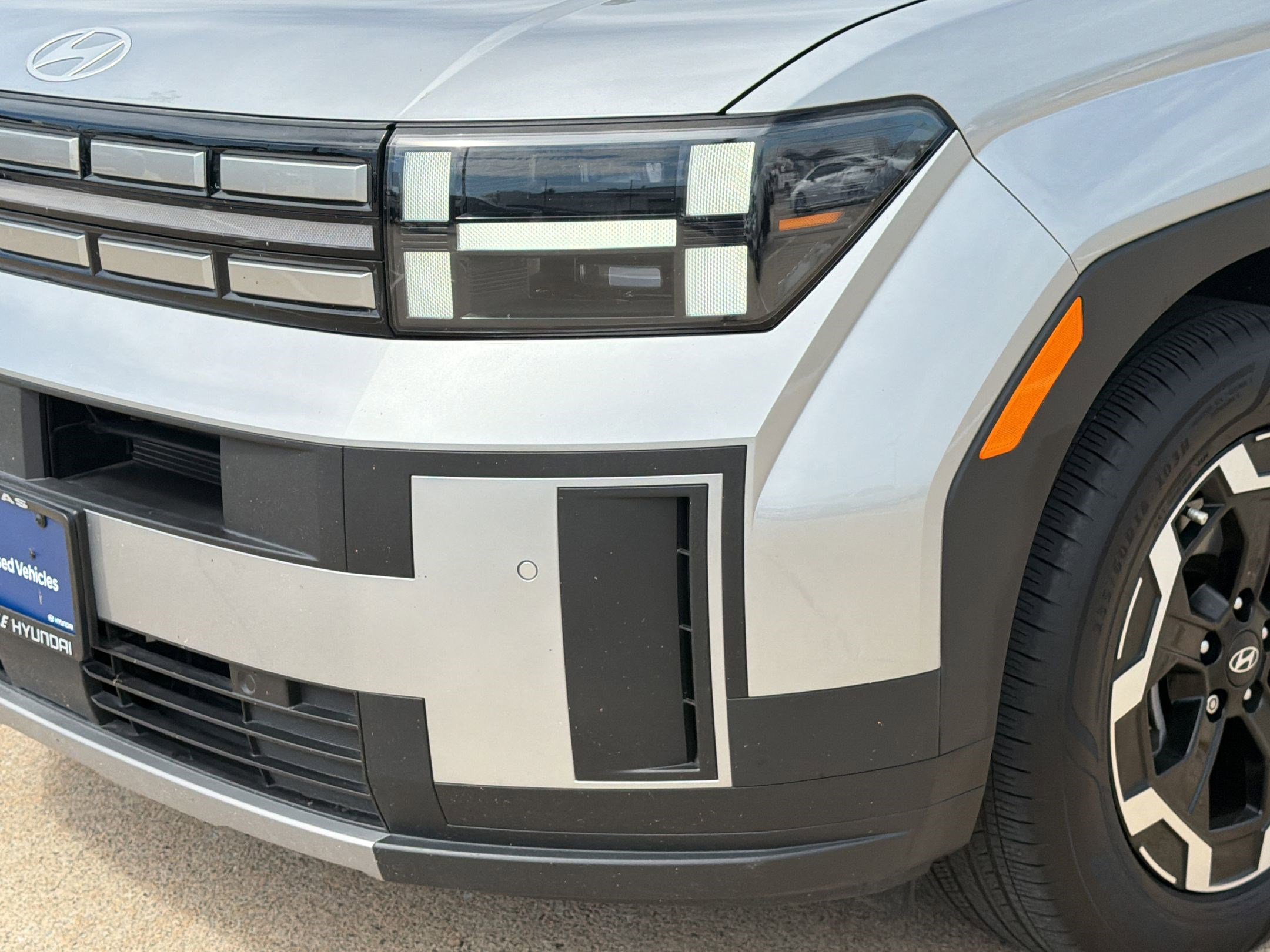 Certified 2025 Hyundai Santa Fe SEL image 11