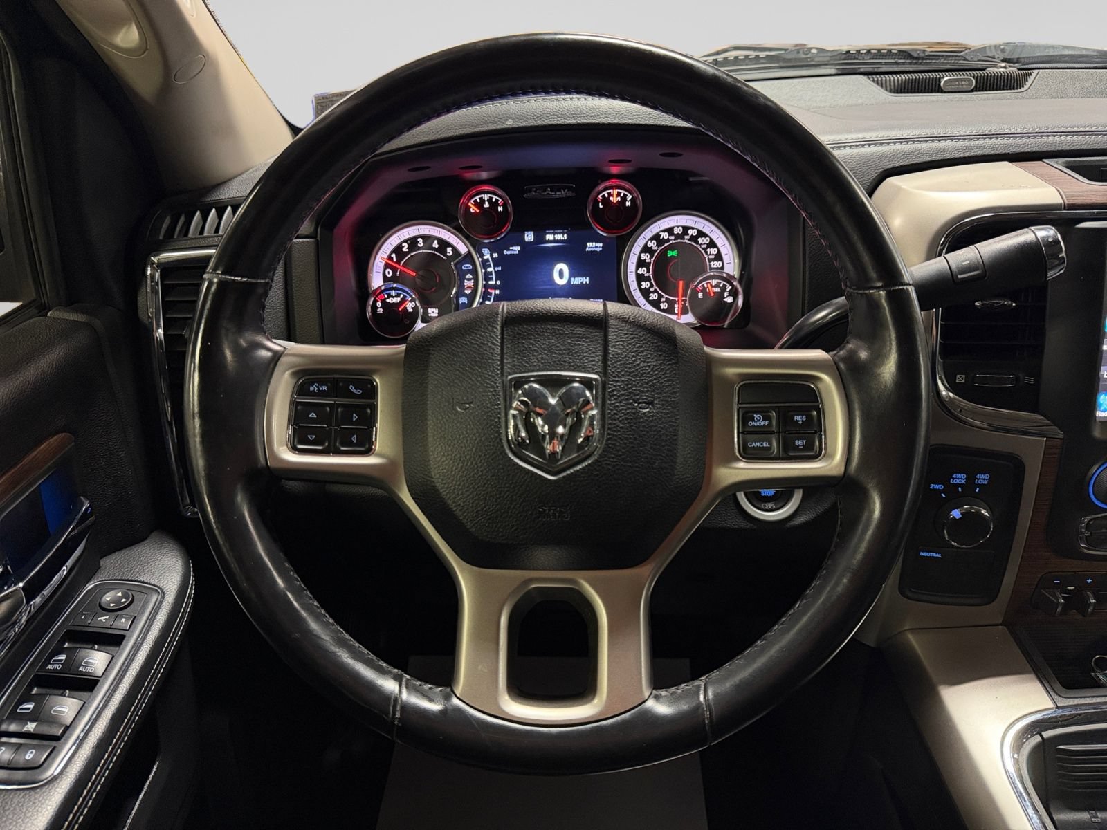 Used 2017 RAM 2500 Laramie AWD/4WD image 19