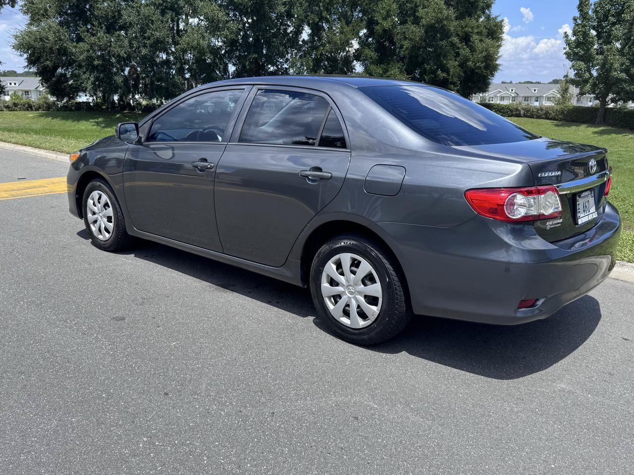 Used 2012 Toyota Corolla L FWD image 9