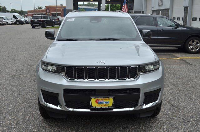 New 2025 Jeep Grand Cherokee L Laredo w/ Luxury Tech Group I image 3
