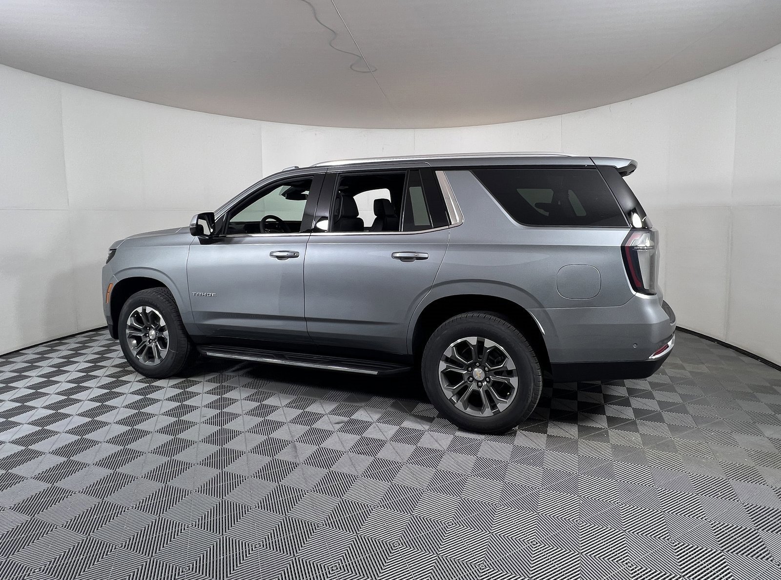 New 2026 Chevrolet Tahoe LT image 3