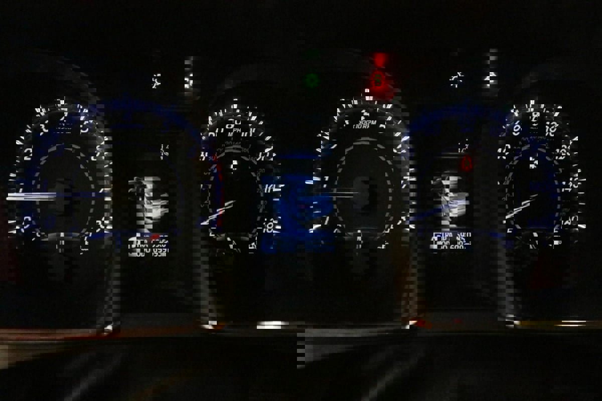 Used 2018 Toyota Avalon XLE Premium FWD image 21