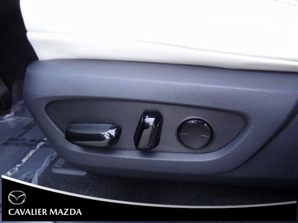 Used 2023 Lexus NX 350 AWD image 12