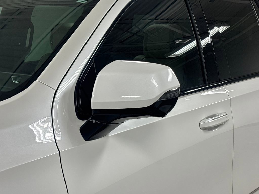 Certified 2023 Cadillac Escalade Sport w/ LPO, ONYX Package image 12