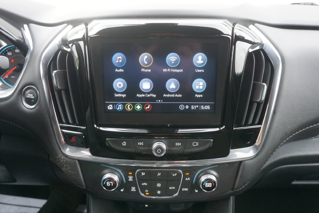 Used 2023 Chevrolet Traverse LT AWD/4WD image 11