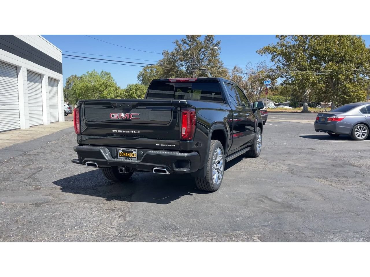 New 2026 GMC Sierra 1500 Denali AWD/4WD image 2