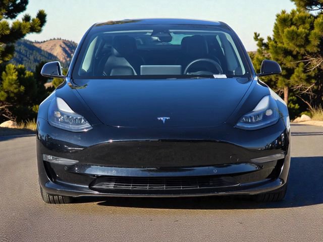 Used 2022 Tesla Model 3 Long Range AWD/4WD image 2