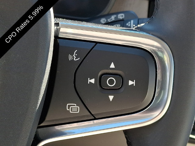 Certified 2024 Volvo XC40 B5 Plus w/ Climate Package AWD/4WD image 27