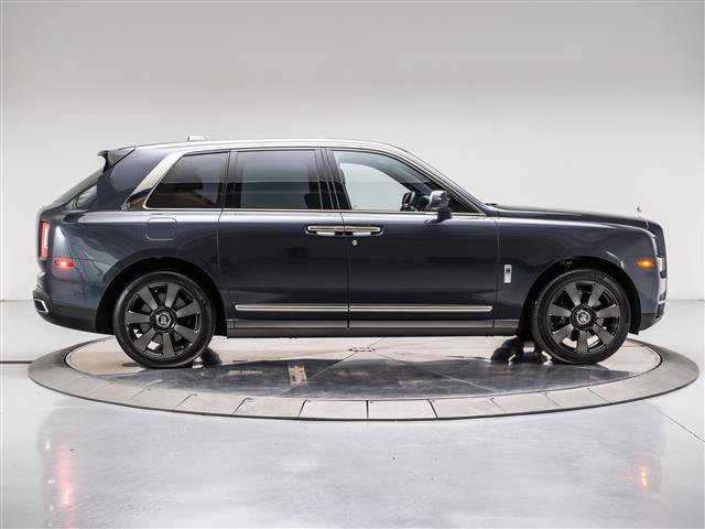 Used 2024 Rolls-Royce Cullinan AWD/4WD image 6